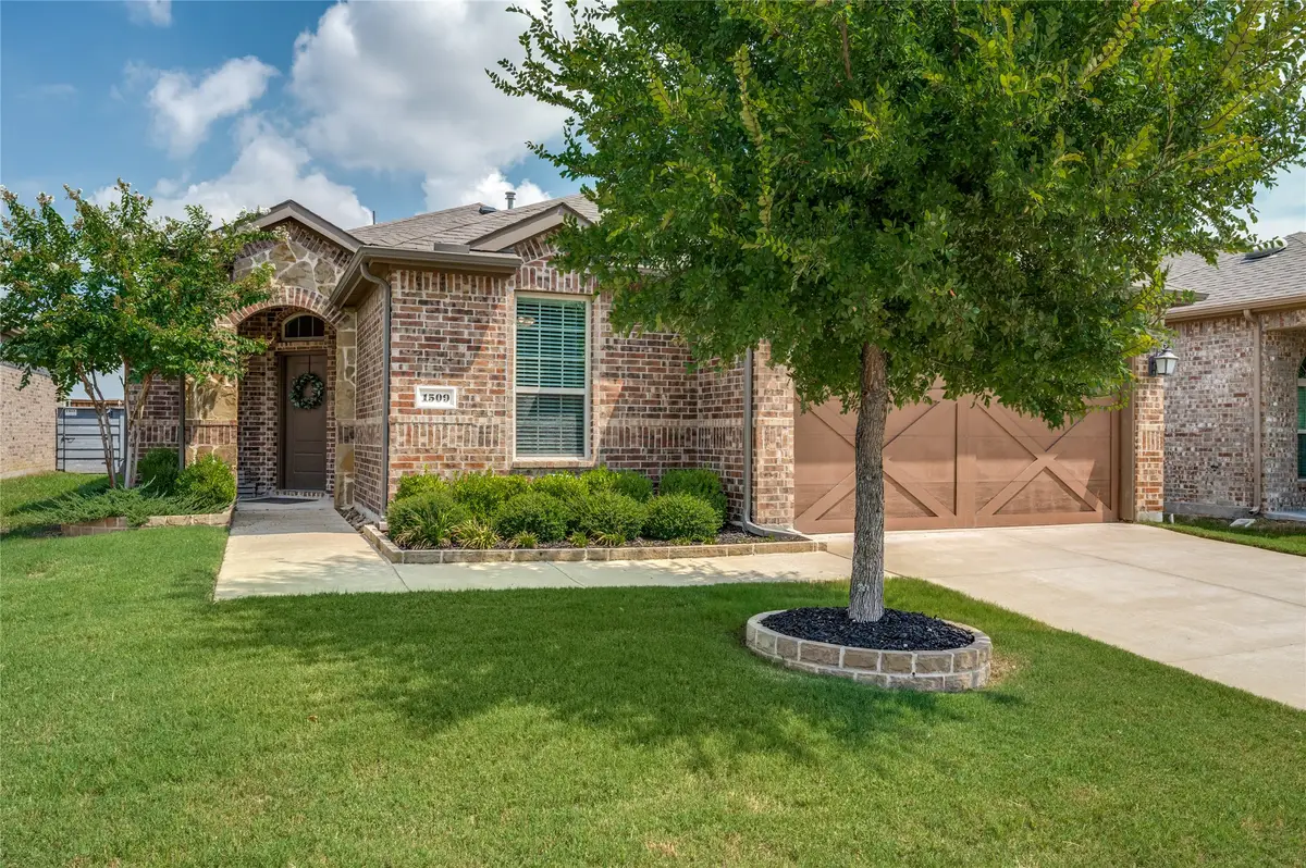 1509 Summit View Lane, Aubrey, TX 76227 - #1