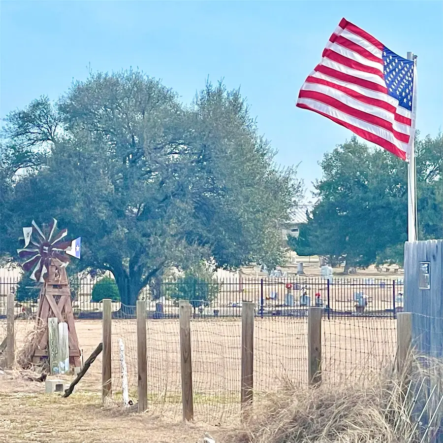 1116 Navarro, Mart, TX 76664 - #2