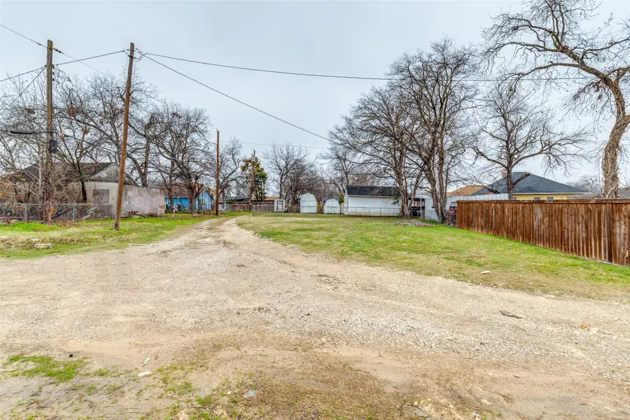 1025 S Oak Cliff Boulevard, Dallas, TX 75208 - #3