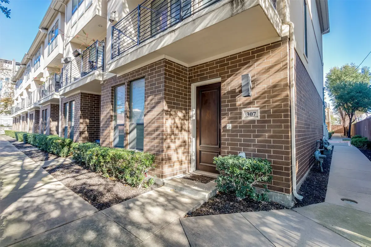 2606 Shelby Avenue #307, Dallas, TX 75219 - #1