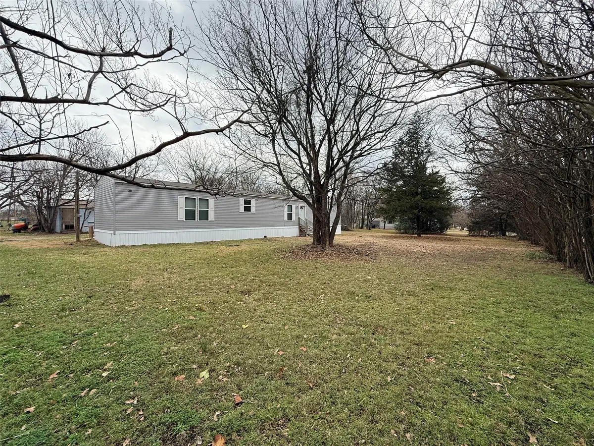 821 Quail Run, Tool, TX 75143 - #1