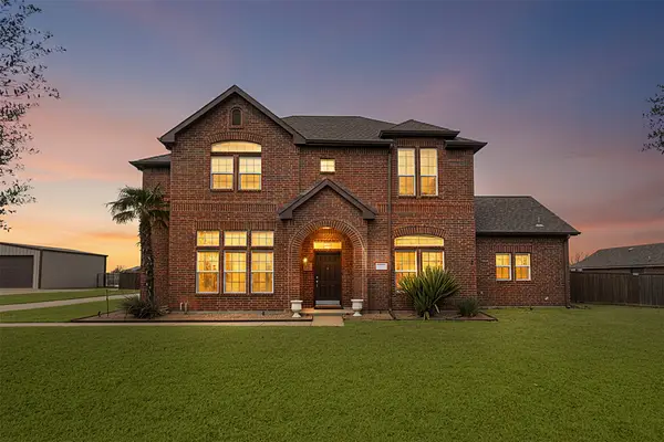 115 Loycie Circle, Waxahachie, TX 75165