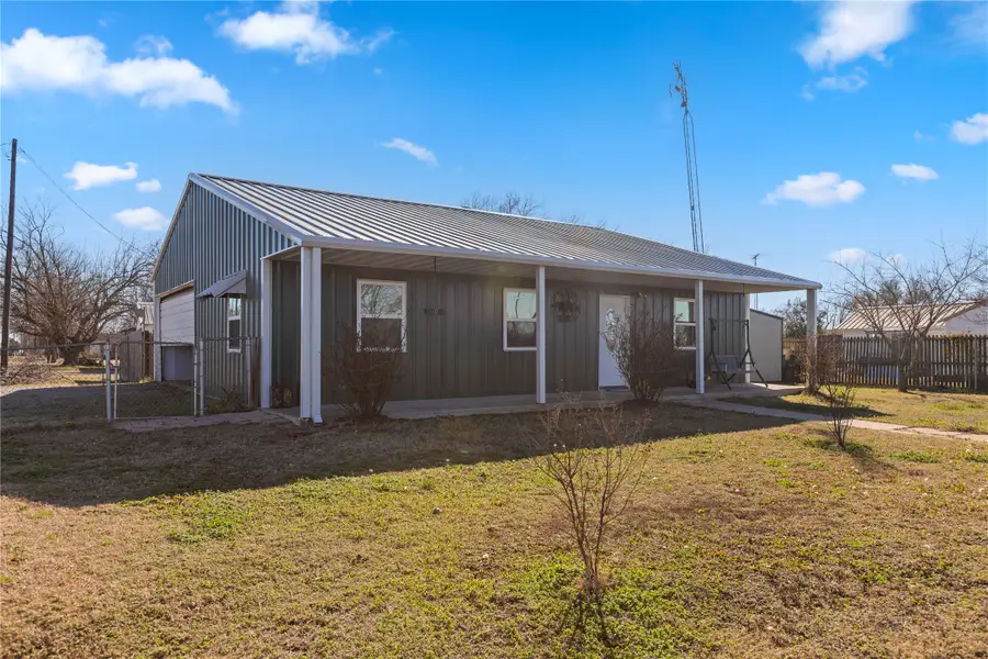 702 Main Street, Windom, TX 75492 - #2
