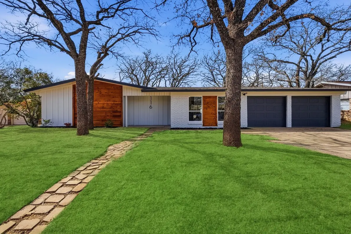 116 Ravenswood Drive, Bedford, TX 76022 - #1