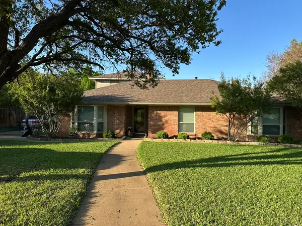 104 Greenbriar Lane, Colleyville, TX 76034