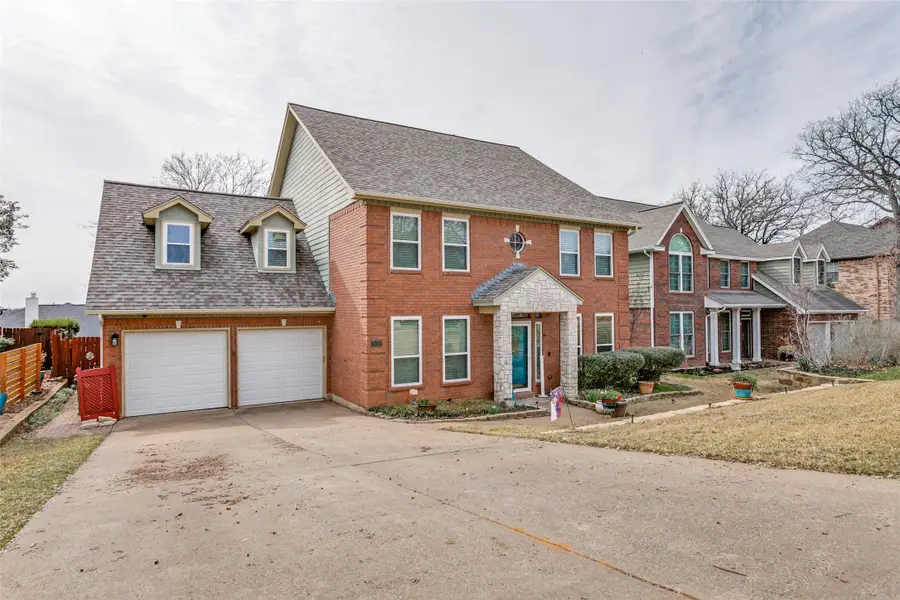 3229 Birch Avenue, Grapevine, TX 76051 - #2