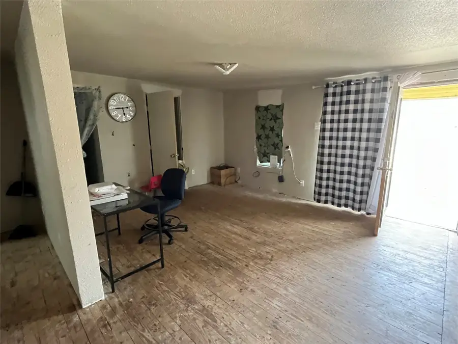 701 W Blackjack Street, Dublin, TX 76446 - #3