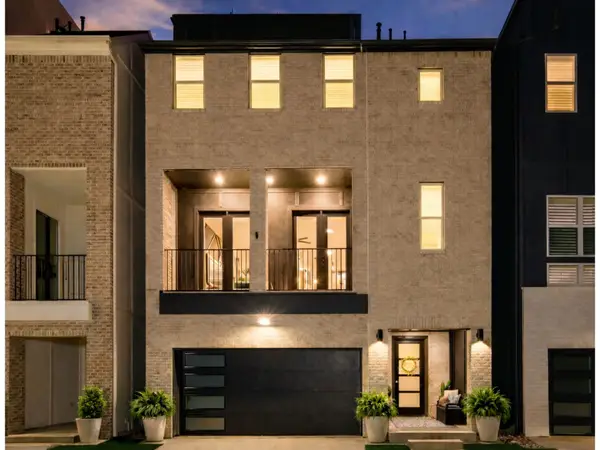 2651 Carmelita Street, Dallas, TX 75212