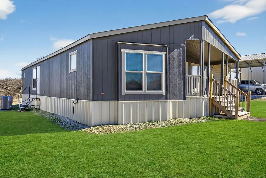 154 Firefly Drive, Springtown, TX 76082 - #3