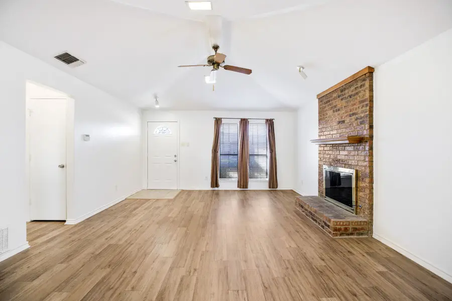 1764 Arledge, Carrollton, TX 75007 - #2