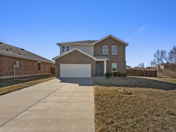 477 Bank Way, Crowley, TX 76036