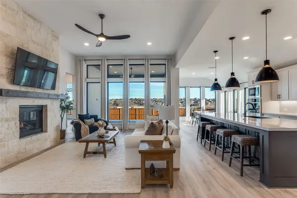 10440 Gray Hills Drive, Fort Worth, TX 76126