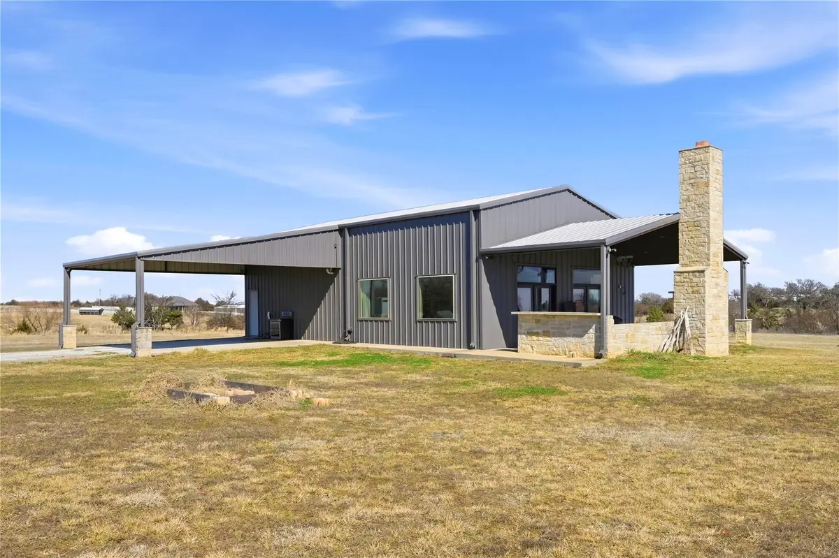 140 Turkey Farm Road, Whitesboro, TX 76273 - #1