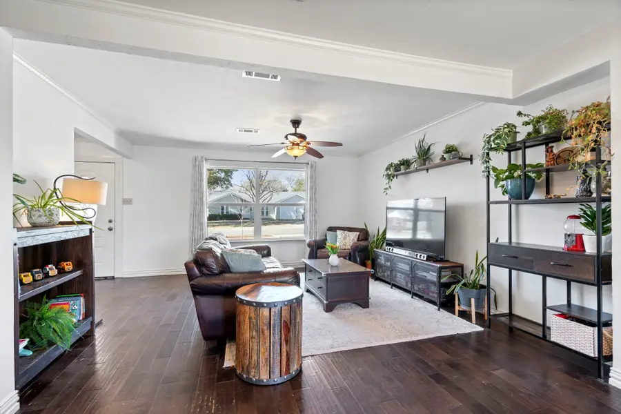 2890 Meadow Port Drive, Dallas, TX 75234 - #3