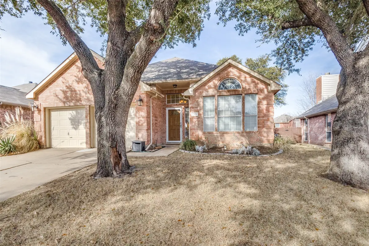 2324 Gatwick Court, Flower Mound, TX 75028 - #1