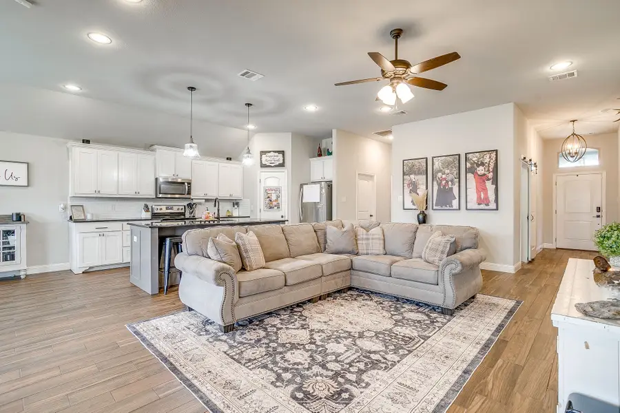 210 Harp Avenue, Godley, TX 76044 - #2