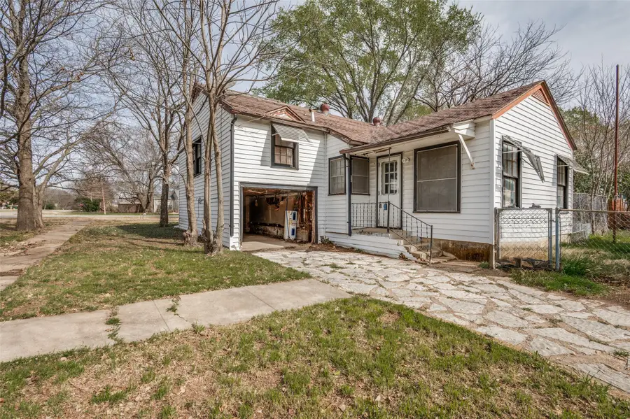 304 W Athens Street, Hutchins, TX 75141 - #2