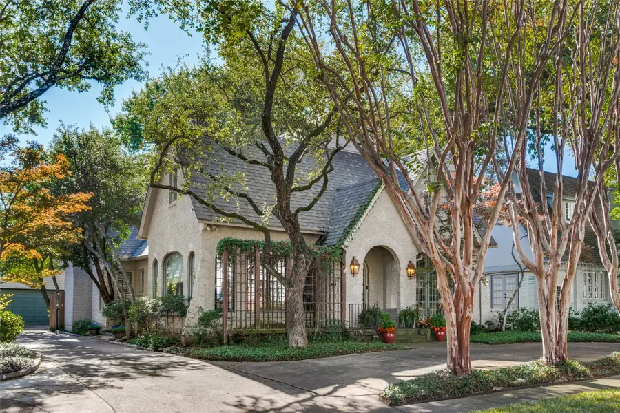 4537 Belclaire Avenue, Dallas, TX 75205 - #2