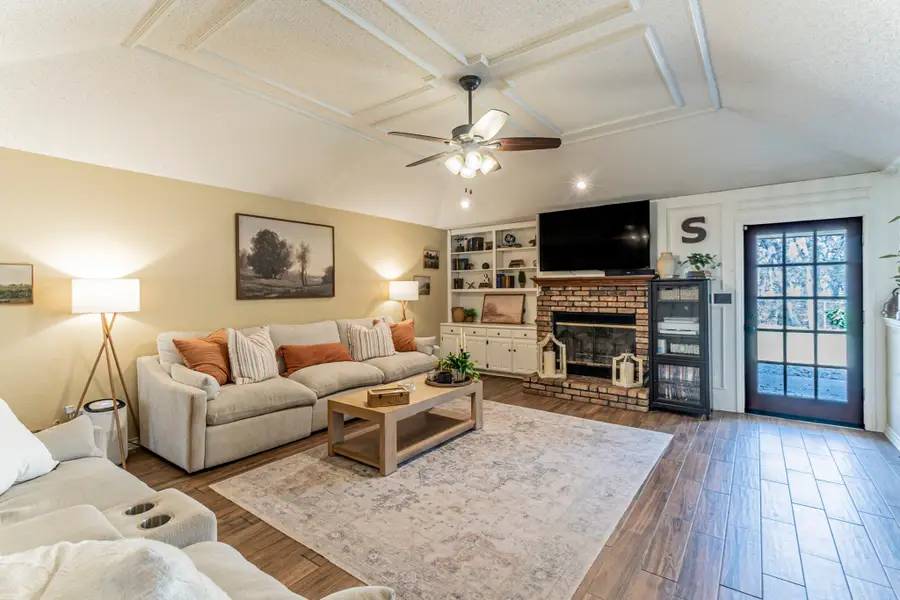 18007 Saddlehorn Lane, Mansfield, TX 76063 - #2