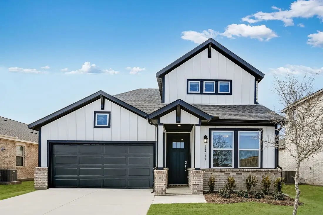 15041 Hierba Mora Drive, Fort Worth, TX 76052 - #1