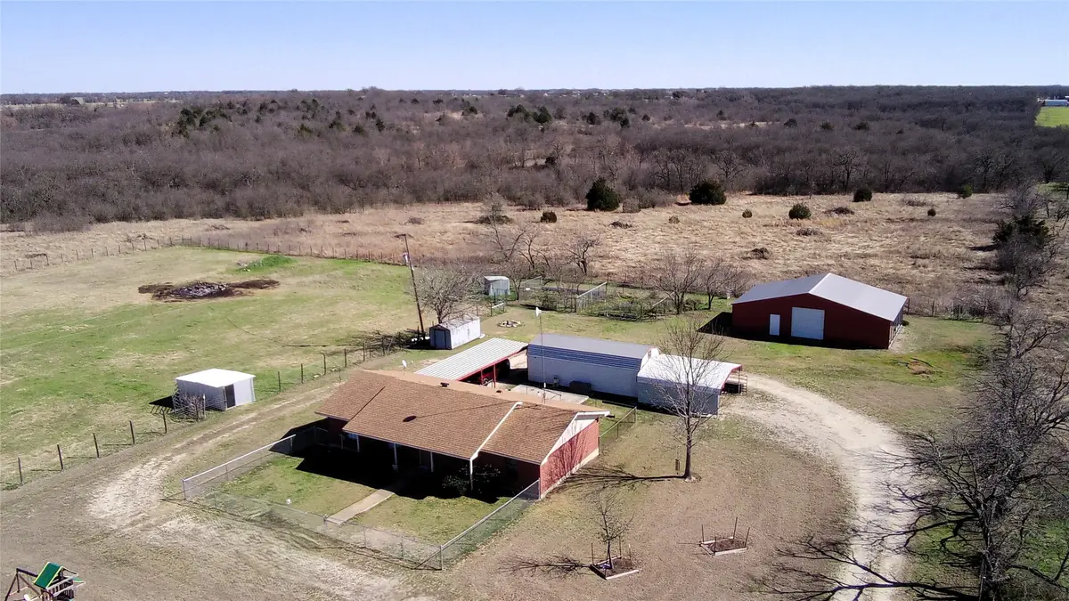 936 County Road 109, Riesel, TX 76682 - #1