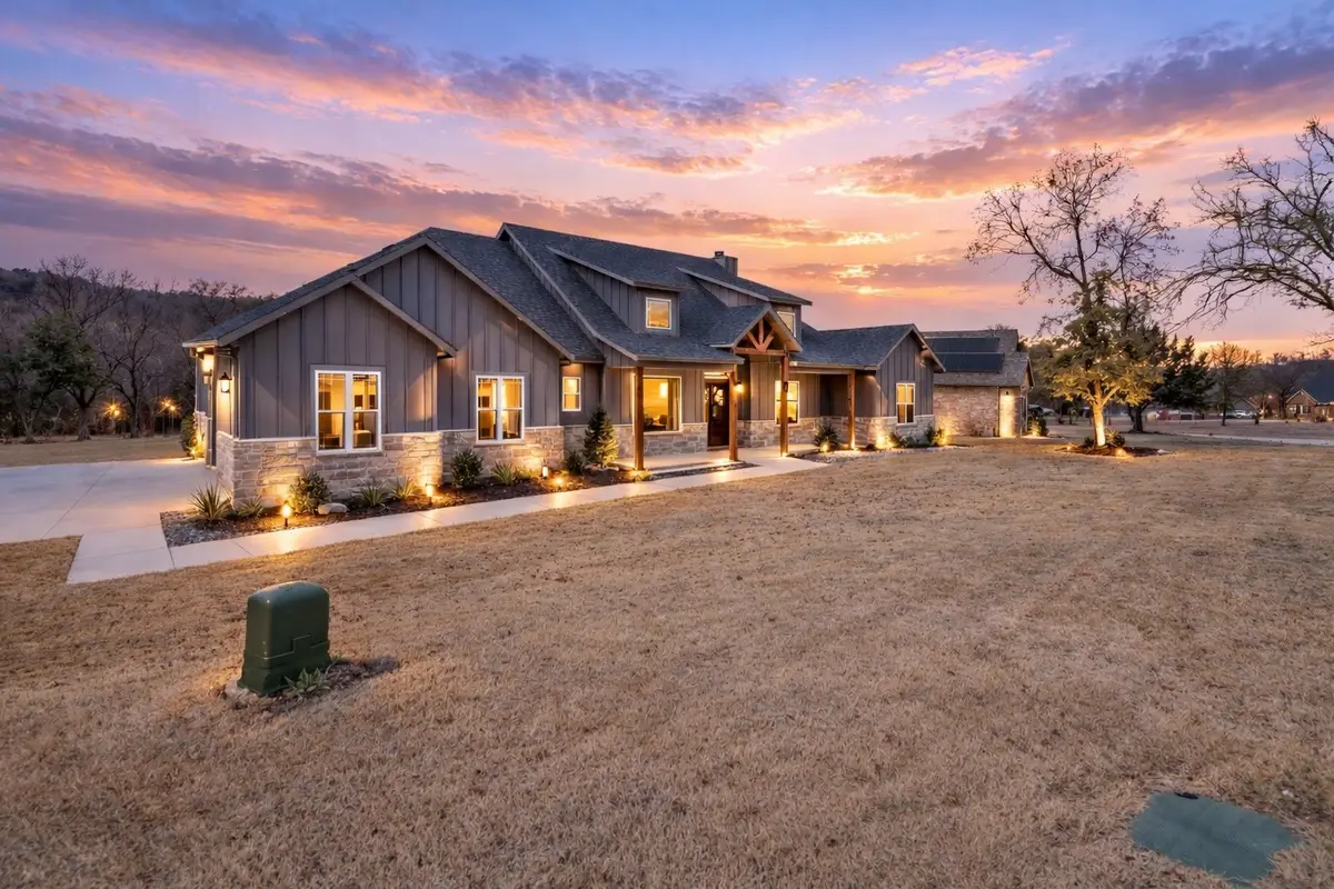 108 Bonita, Springtown, TX 76082 - #1