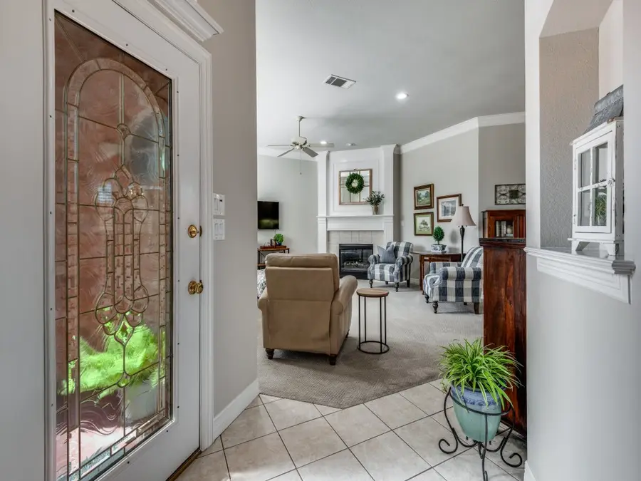 5105 National Court, Arlington, TX 76017 - #2