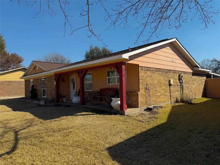 1410 Bowie Street, Garland, TX 75042 - #3