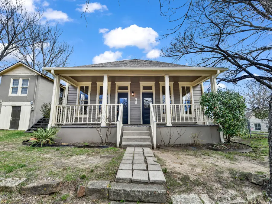 602 N Walnut Street, Weatherford, TX 76086 - #3