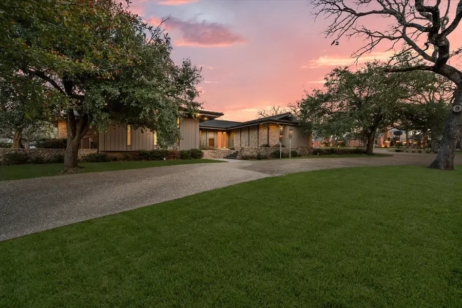 1313 Governors Drive, Corsicana, TX 75110 - #2