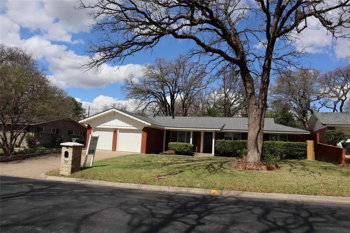712 Joanna Drive, Hurst, TX 76053 - #1