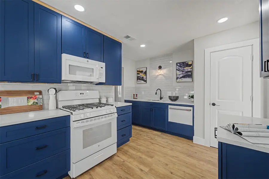 2021 Eden Avenue, Haltom City, TX 76117 - #3