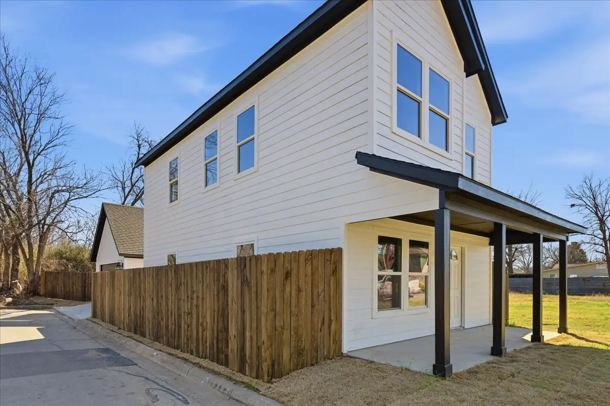 2801 Mount Horum Way, Fort Worth, TX 76105 - #1