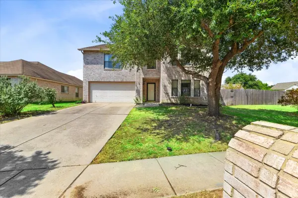 5253 Chessie Circle, Fort Worth, TX 76137