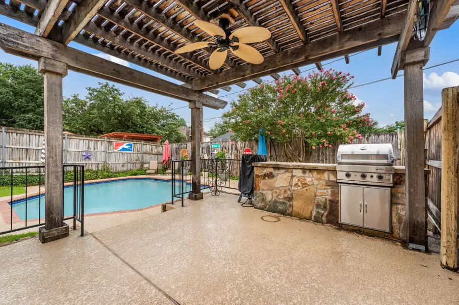 3121 Oakdale Drive, Hurst, TX 76054 - #3