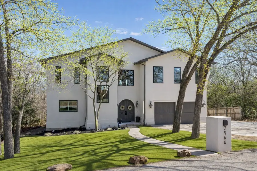 2966 Peninsula Drive, Grapevine, TX 76051 - #2