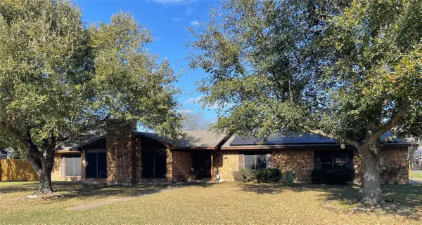 203 Jane Street, Groesbeck, TX 76642