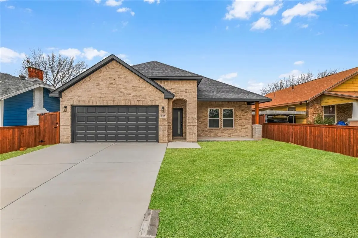2419 Lincoln Avenue, Fort Worth, TX 76164 - #1