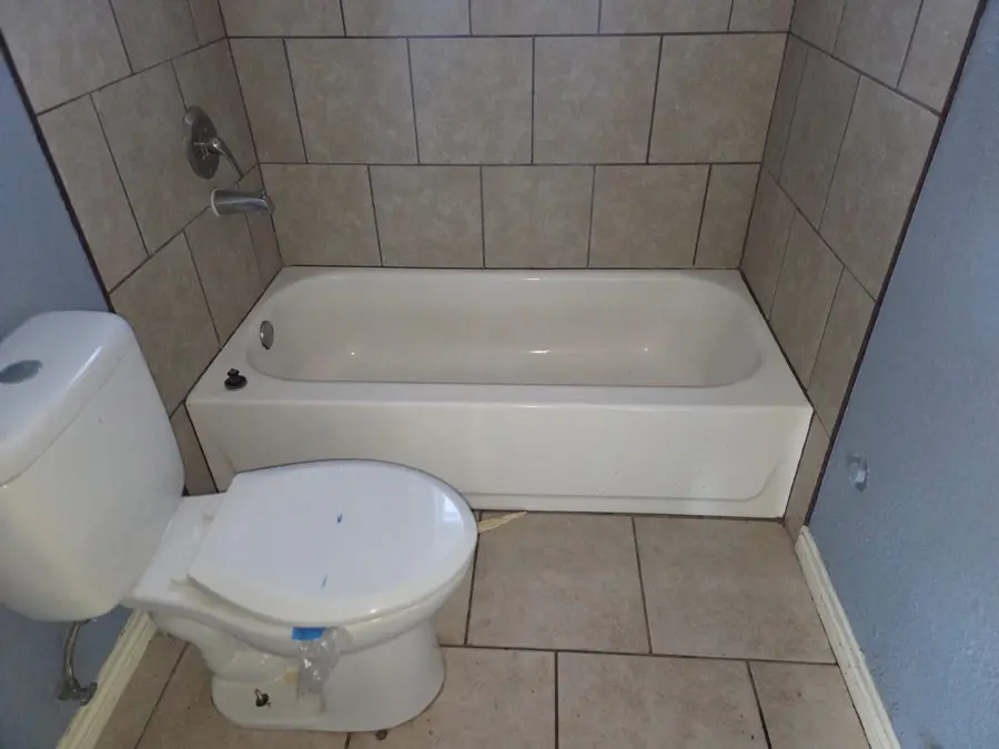 217 Ross Avenue, Denison, TX 75020 - #3