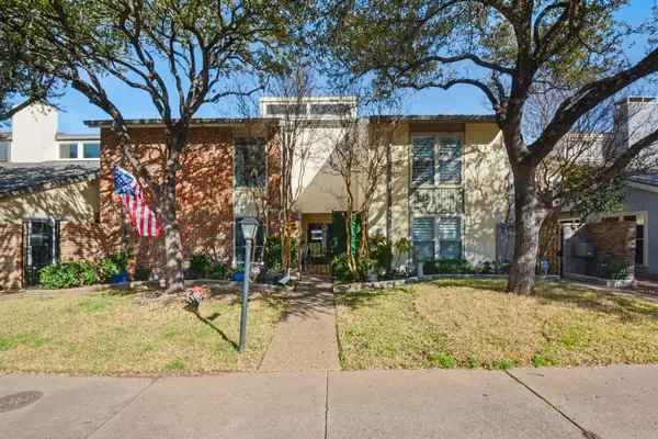 9446 Chimney Corner Lane, Dallas, TX 75243