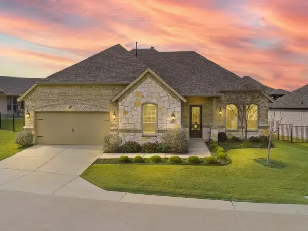 831 Rio Vista Lane, Rockwall, TX 75087