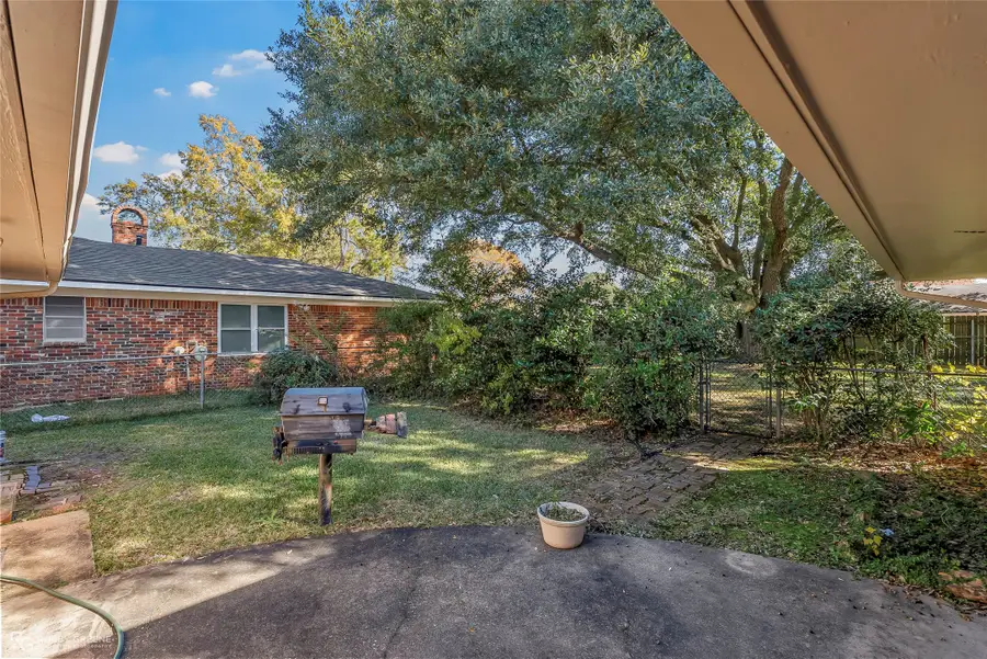 7325 Camelback Drive, Shreveport, LA 71105 - #2