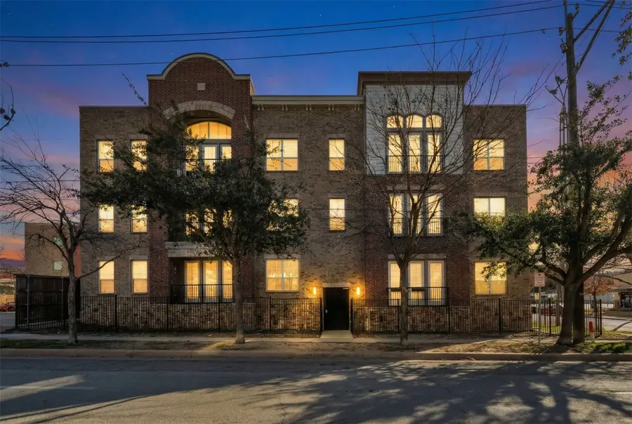 1025 W 10th Street #2105, Fort Worth, TX 76102 - #2