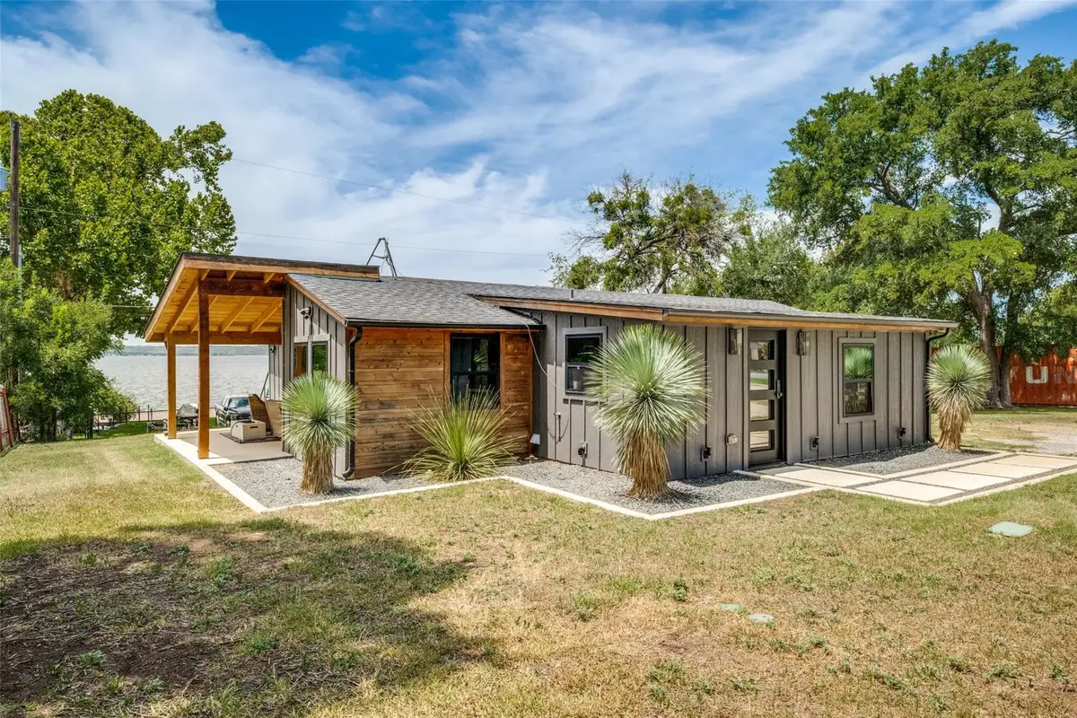 203 Evans Street, Bridgeport, TX 76426 - #1