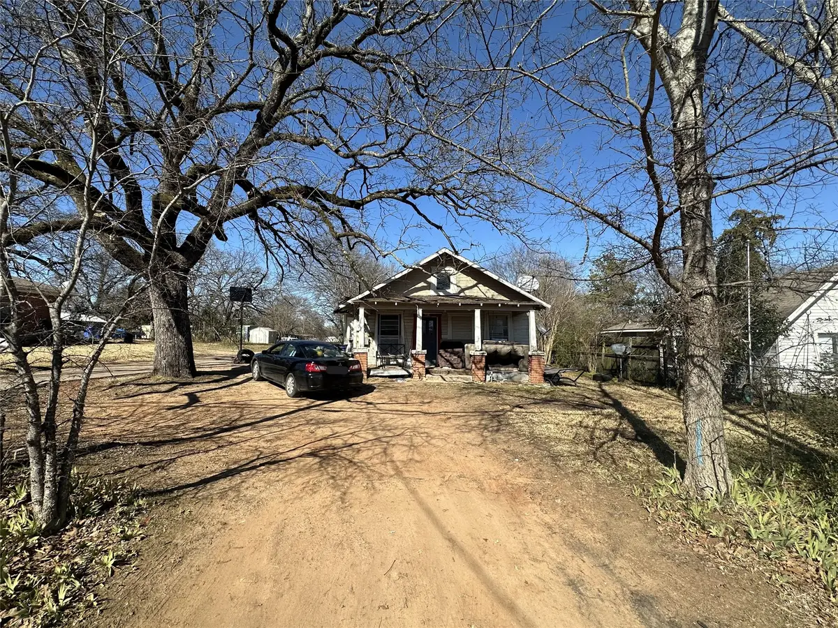 1022 W Wolfe Street, Grand Saline, TX 75140 - #1