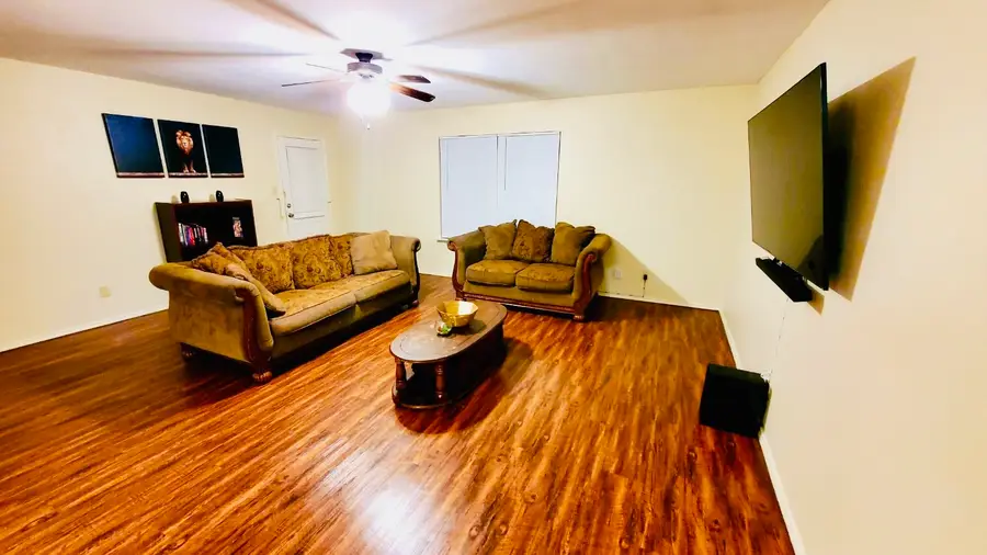 857 Robinson Court, Grand Prairie, TX 75051 - #3