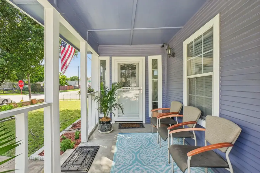 600 S Fitzhugh Avenue, Dallas, TX 75223 - #2