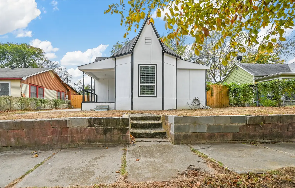 708 W Day Street, Denison, TX 75020 - #1