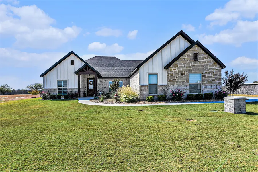 1024 Pioneer Crossing, Weatherford, TX 76088 - #2