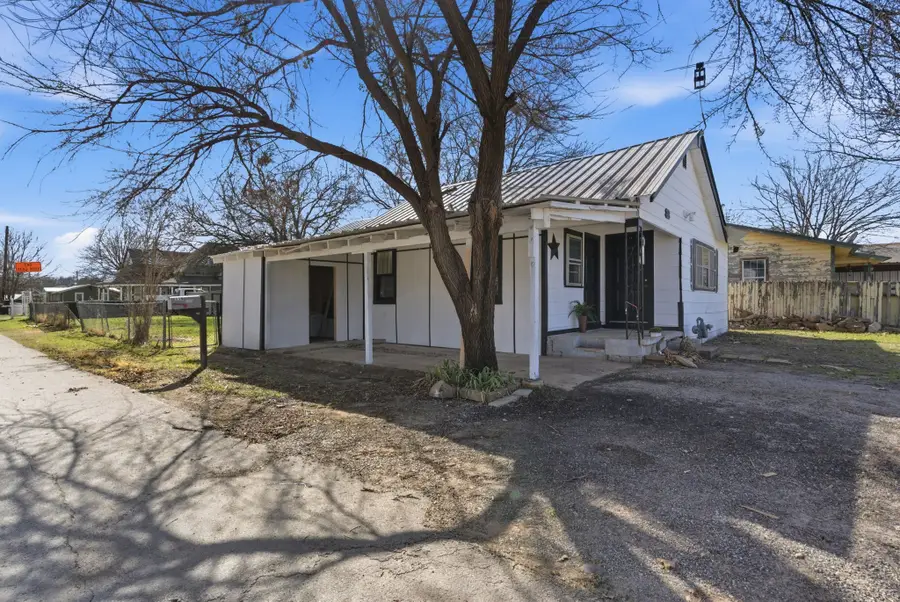 116 E Lipan Drive, Lipan, TX 76462 - #3
